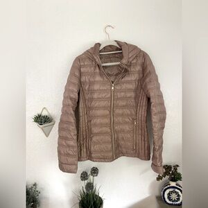 Calvin klein puffer jacket / lightweight down size S
